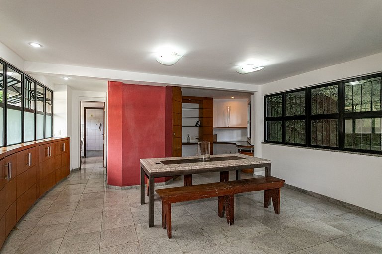 Casa Laranjeiras: conforto, luxo e piscina para 8
