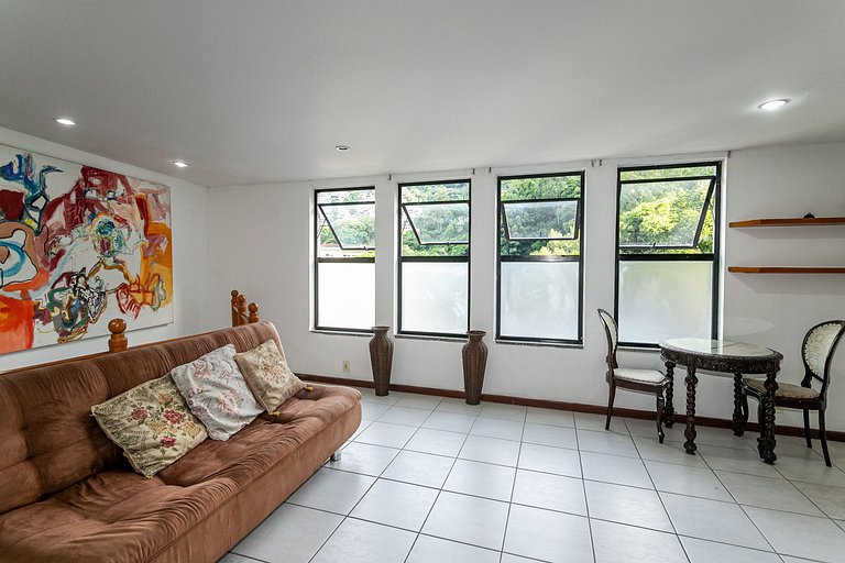 Laranjeiras Mansion: Comfort, Lux and Pool for 8