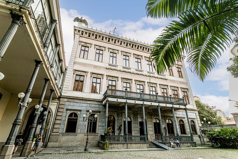 Glória: Conforto e Metrô | 4 hóspedes