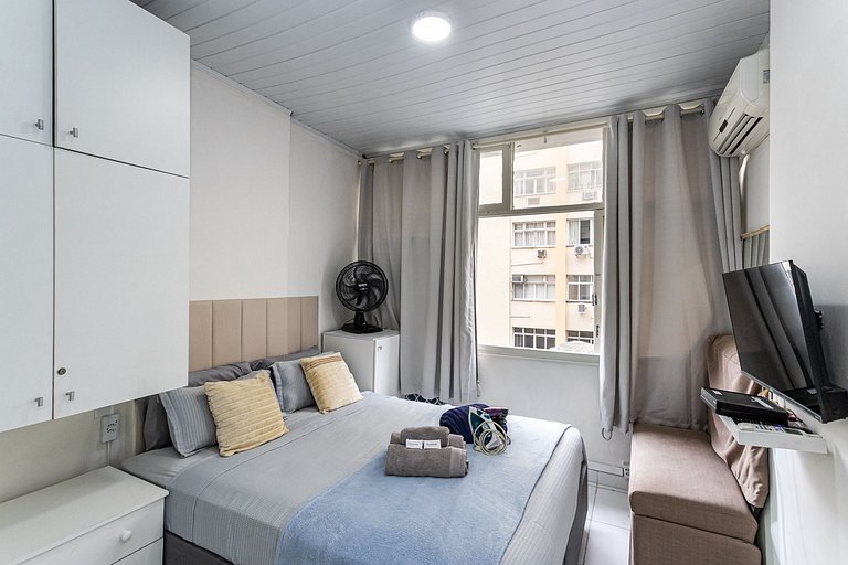 Apartment in Copacabana near beach and subway | 4 guests