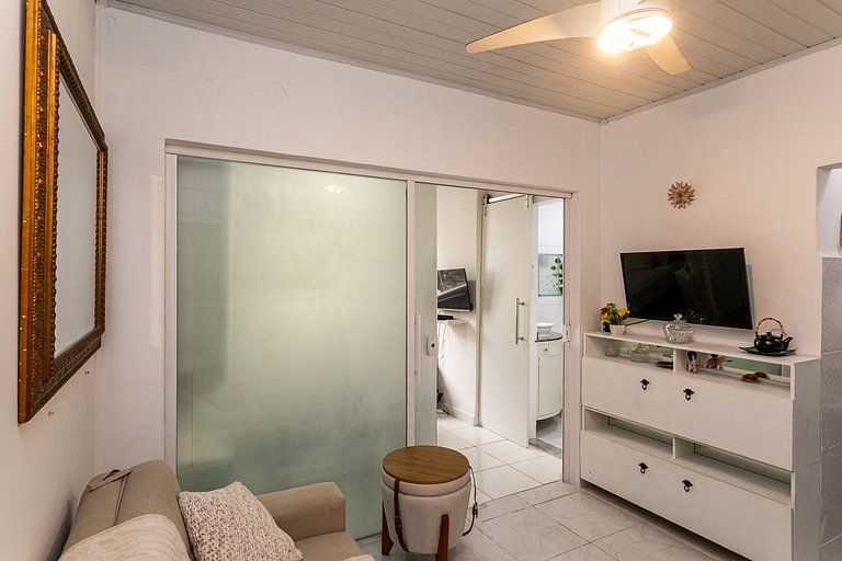 Apartment in Copacabana near beach and subway | 4 guests