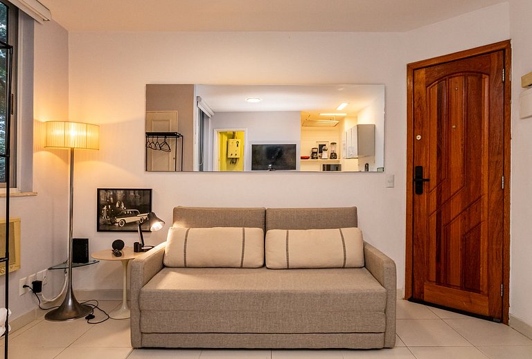 Botafogo: Comfort and Convenience for Two