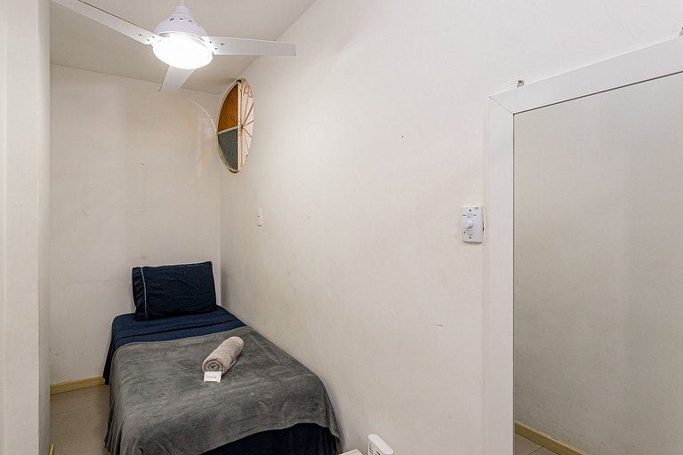 Copacabana: Beach and Comfort | Sleeps 4