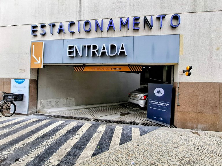 Botafogo: Comfort and Convenience for Two