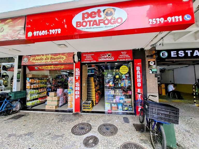 Botafogo: Comfort and Convenience for Two