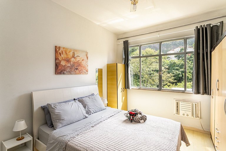 Copacabana: Beach and Comfort | 4 Guests