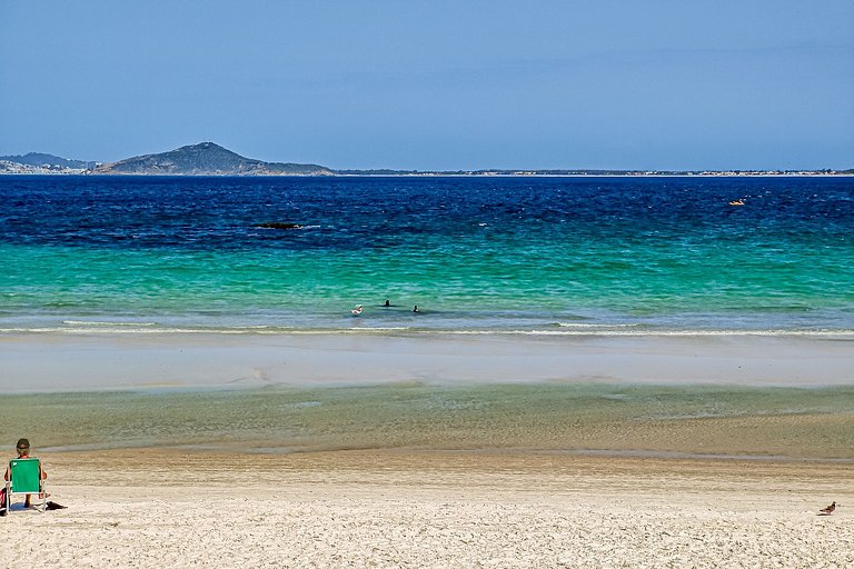 Rent house in Cabo Frio 8 guests Praia do Forte