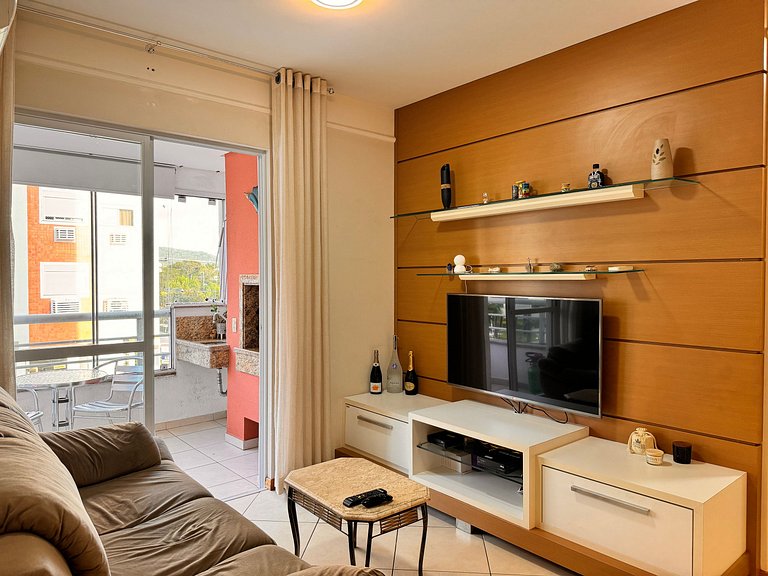 Vacation Apartment in Jurere: Modern and Near Beach | KQ01J