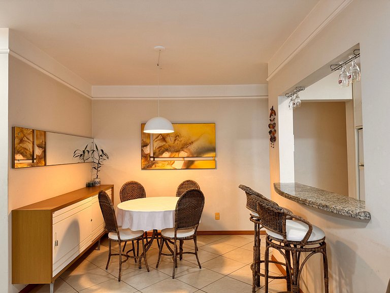 Apartamento Temporada Jurere: Moderno e Perto Praia | KQ01J