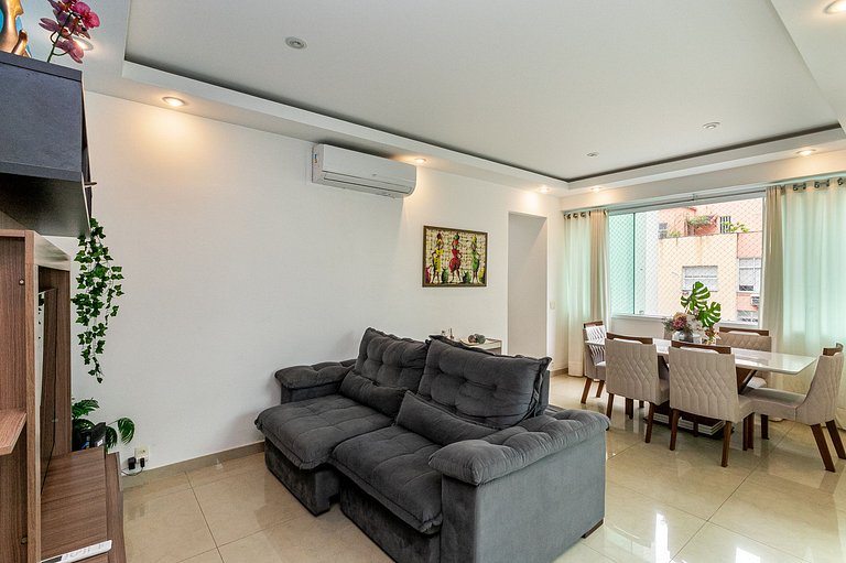 Copacabana Vacation Rental: Comfort and Convenience