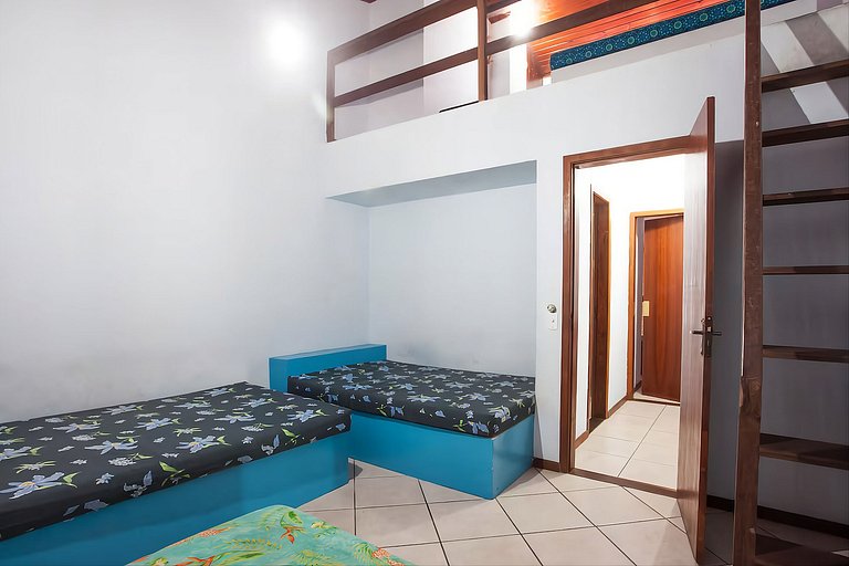Rent Apartment in Cabo Frio: Foguete Near Beach
