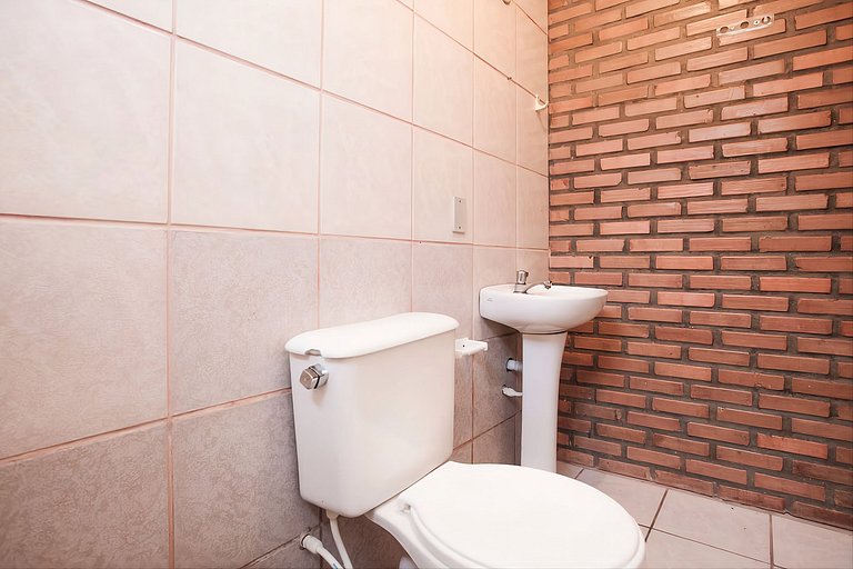 Alugar Apartamento Cabo Frio: Foguete e Perto Praia | LI02J
