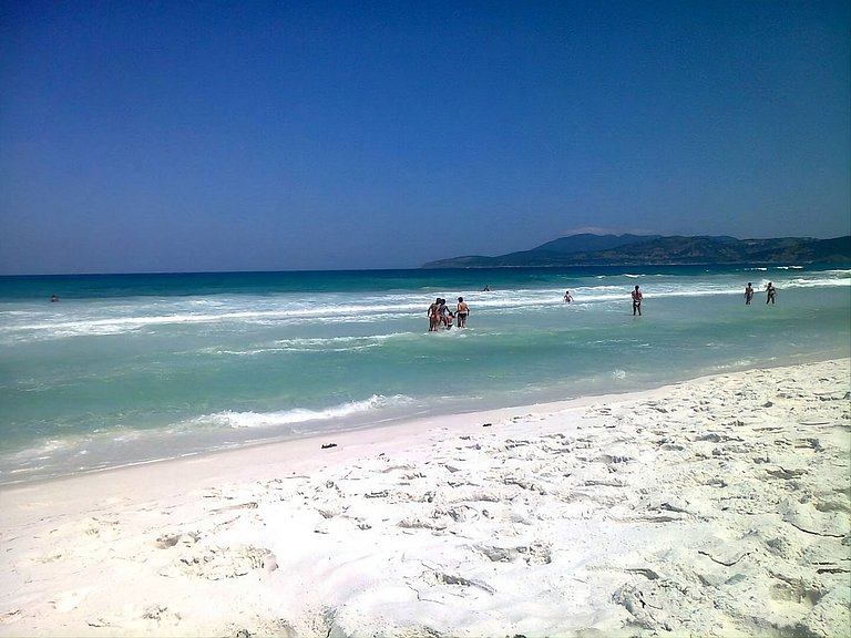 Alugar Apartamento Cabo Frio: Foguete e Perto Praia | LI02J