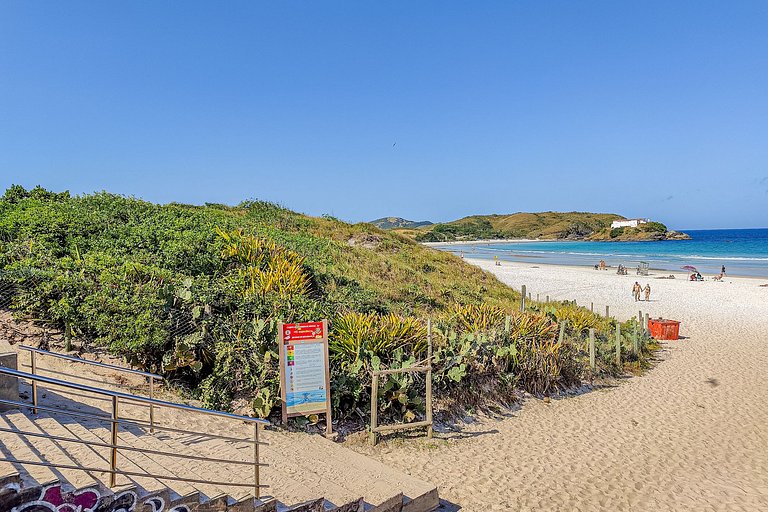 Rent Apartment in Cabo Frio: Foguete Near Beach | LI02J