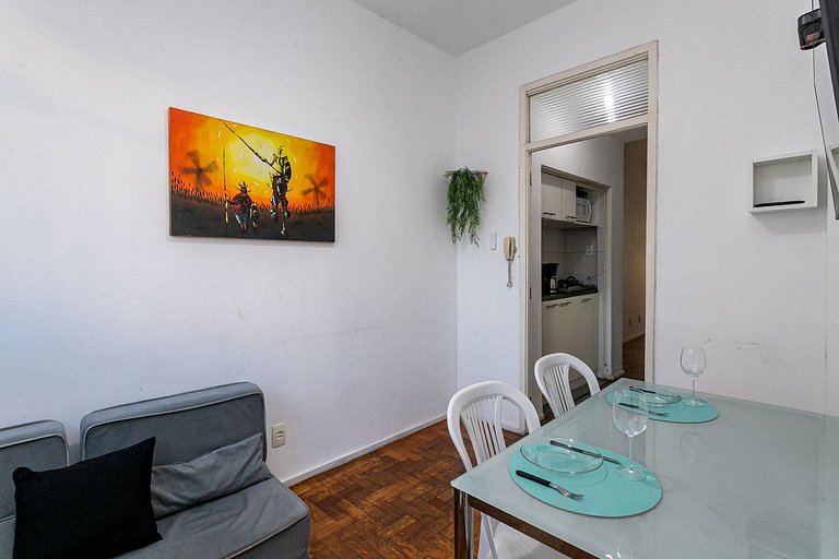 Rent Apartment in Copacabana: Ocean View and Metro | LG01J