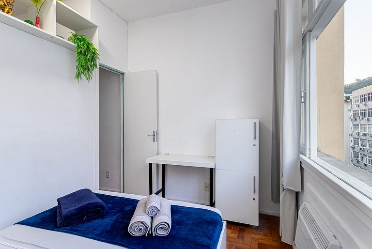 Rent Apartment in Copacabana: Ocean View and Metro | LG01J
