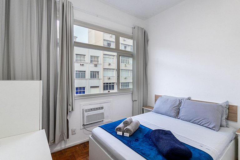 Rent Apartment in Copacabana: Ocean View and Metro | LG01J