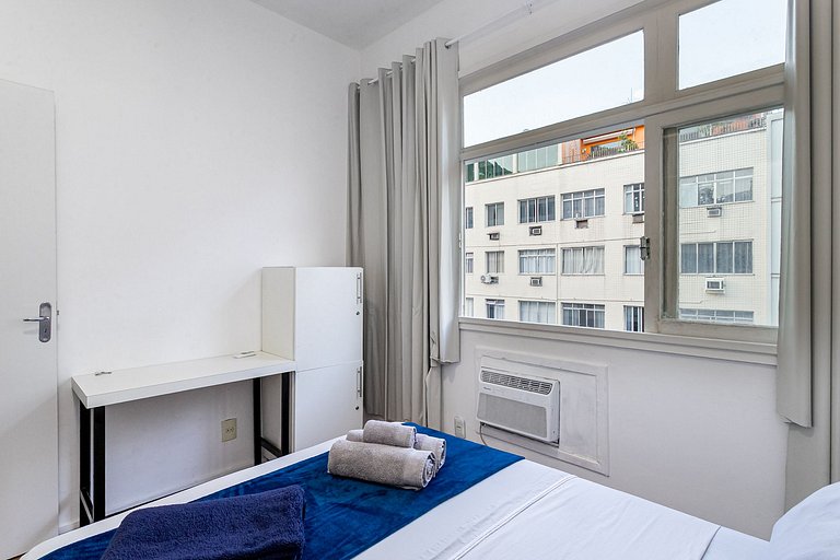 Rent Apartment in Copacabana: Ocean View and Metro | LG01J