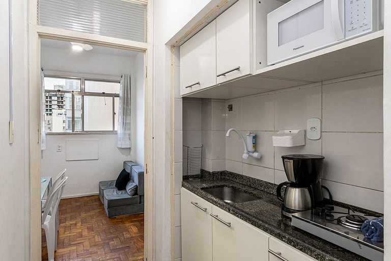 Rent Apartment in Copacabana: Ocean View and Metro | LG01J