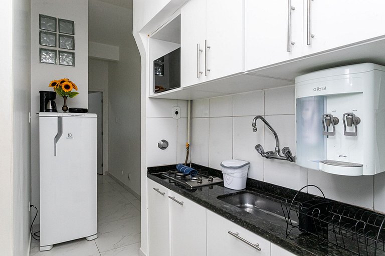 Rent Apartment in Copacabana: Ocean View and Metro | LG01J
