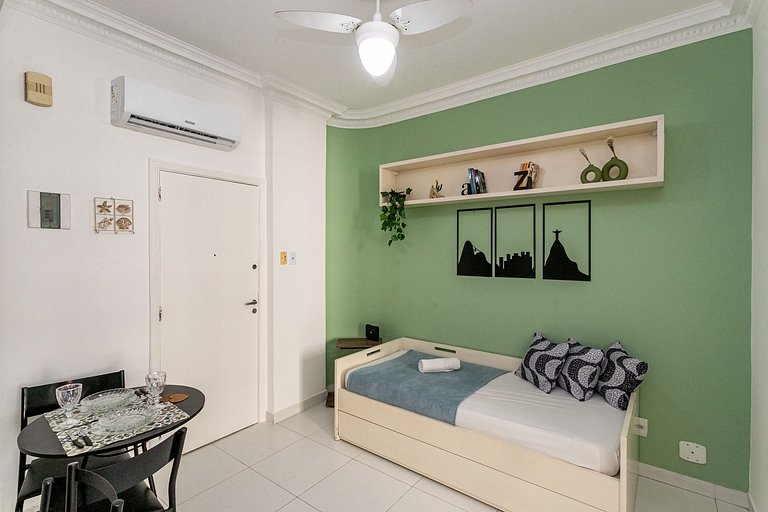 Apartamento Copacabana | Metro a 2 Min e Praia