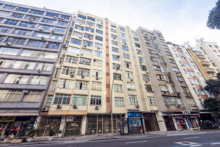 Copacabana Apartment Rental | 2 Min to Metro and Beach