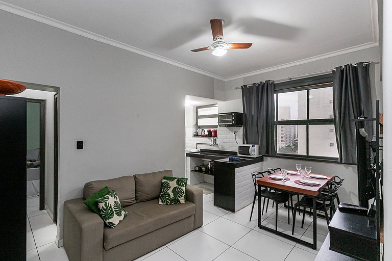 Apartamento de 1 quarto na Av. Nossa Senhora de Copacabana
