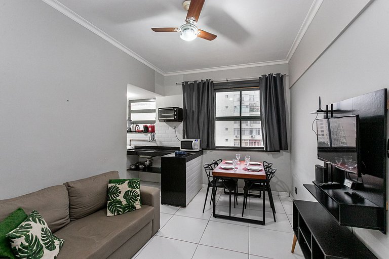 Apartamento de 1 quarto na Av. Nossa Senhora de Copacabana