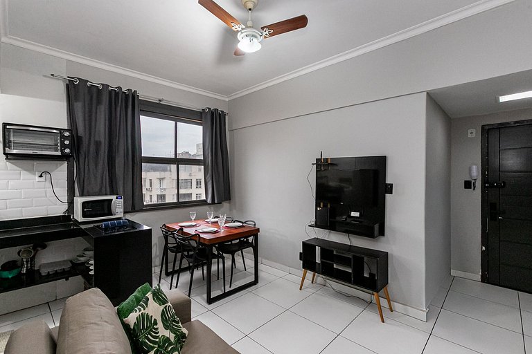 Apartamento de 1 quarto na Av. Nossa Senhora de Copacabana