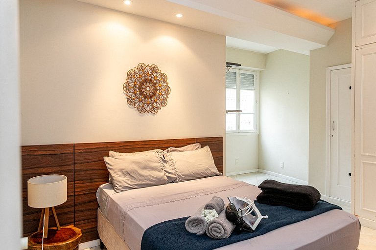 Copacabana: Beach and Comfort | Sleeps 4