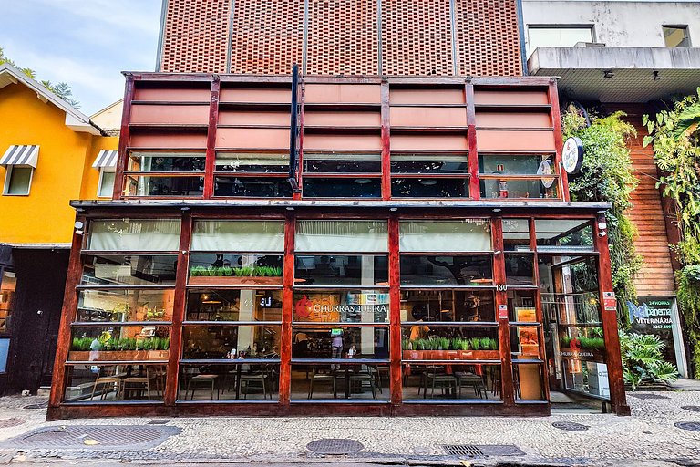 Vacation Rental in Ipanema | Sleeps 3
