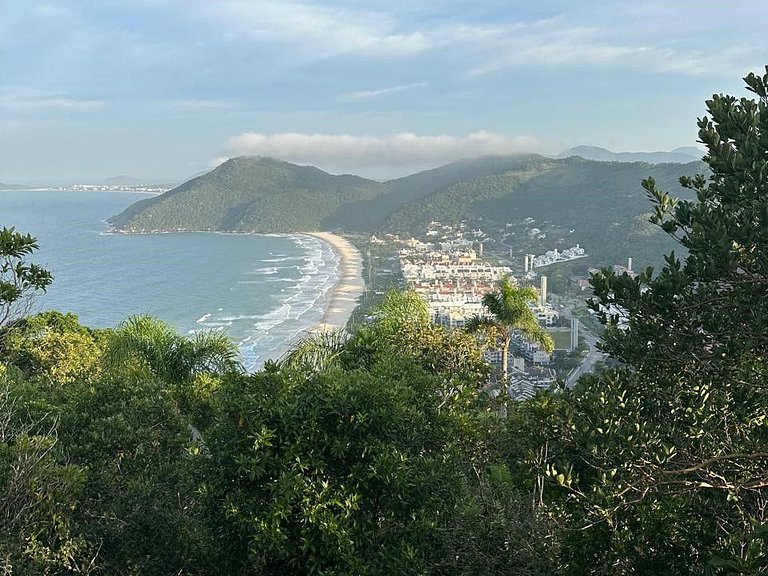 Apartamento Temporada Jurere: Moderno e Perto Praia | KQ01J