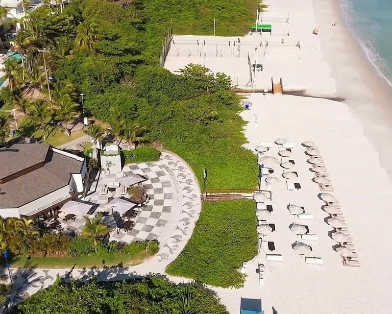 Apartamento Temporada Jurere: Moderno e Perto Praia | KQ01J