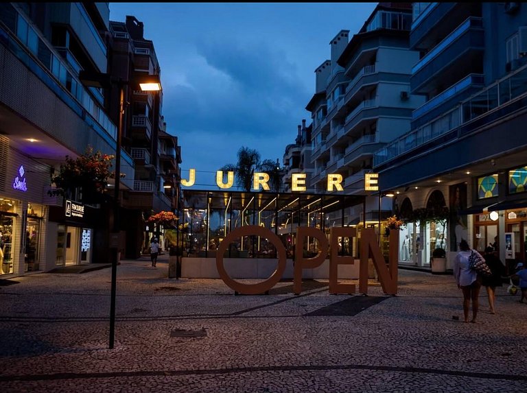Apartamento Temporada Jurere: Moderno e Perto Praia | KQ01J