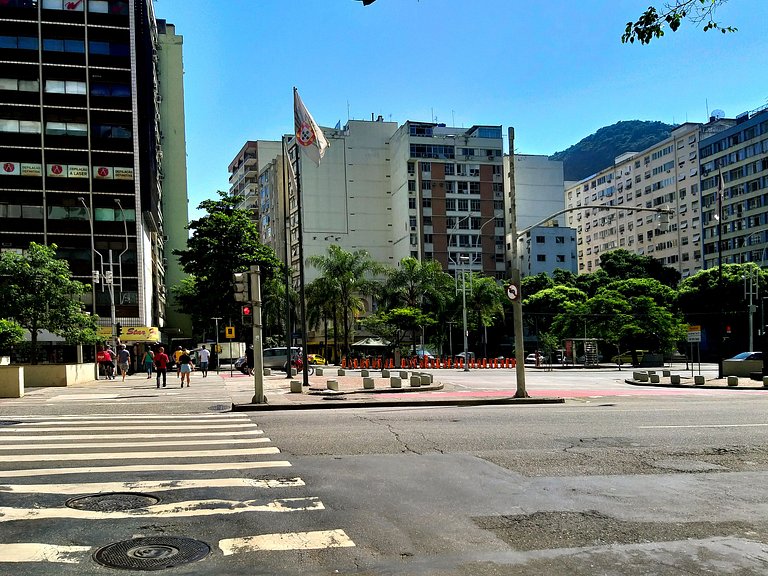 Copacabana Buzz - Praia, Conforto e Exclusividade